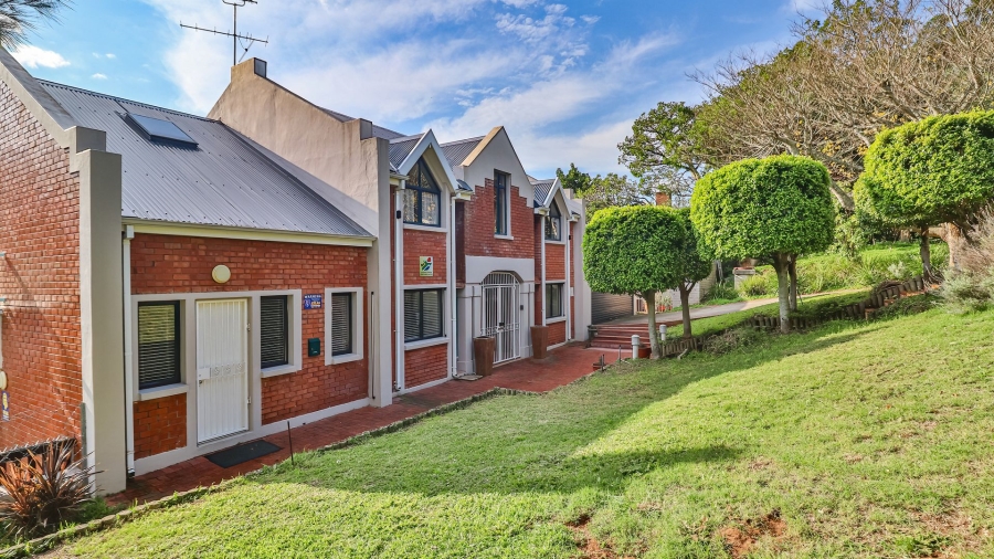 To Let 3 Bedroom Property for Rent in Walmer Eastern Cape